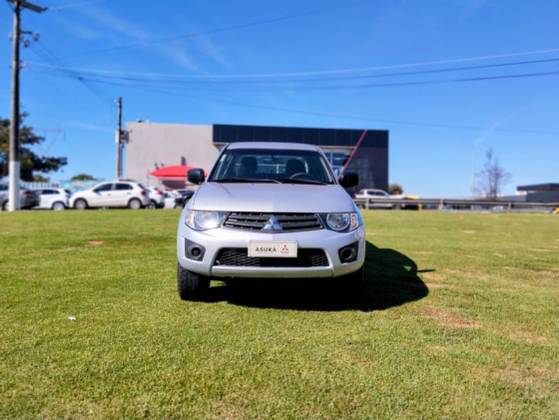 MITSUBISHI L200 TRITON 3.2 GL 4X4 CD 16V TURBO INTERCOLER DIESEL 4P MANUAL MITSUBISHI L200 TRITON 3.2 GL 4X4 CD 16V TURBO INTERCOLER DIESEL 4P MANUAL